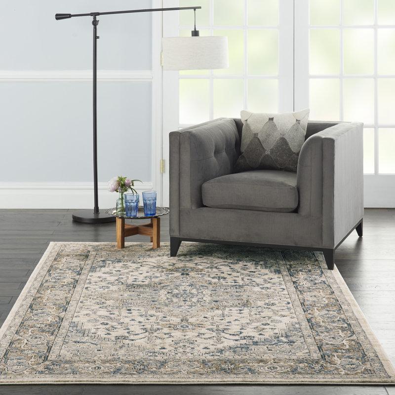 Shaune Oriental Indoor Rug, Rectangle 5'3" x 7'3"