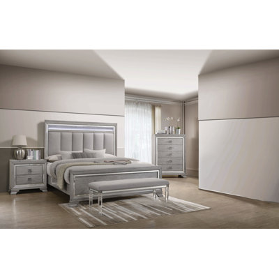 Ensemble de chambre à coucher à panneau à panneaux Alyncia 3-4_Elsa