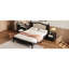 Lit plateforme noir en bois avec une belle tête de lit - Décoration de chambre à coucher,