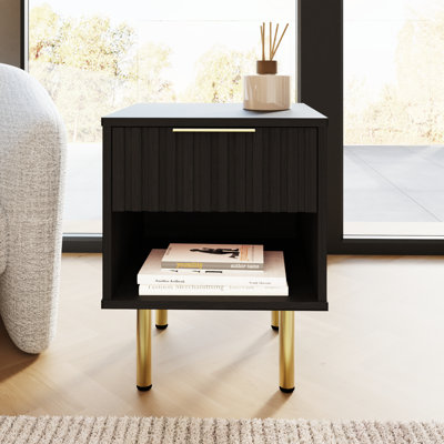 Nervata Living End Table