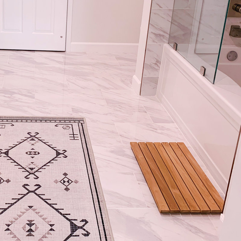 Solid Wood Shower Mat, 1.5" H x 14" W x 32" L