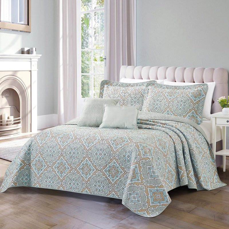 5 Piece Diego Printed Microfiber Quilts Set,  Cal. King Quilt + 2 King Shams + 2 Throw Pillows