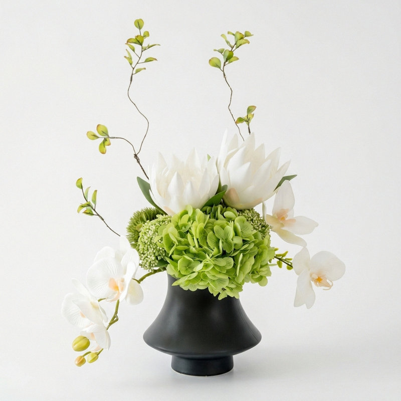 Arrangement organique moderne dans un pot