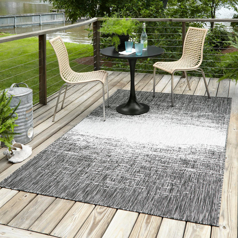 Tapis intérieur / extérieur gris anthracite / gris Pindall, Rectangle 3 pi 3 po x 5 pi 3 po