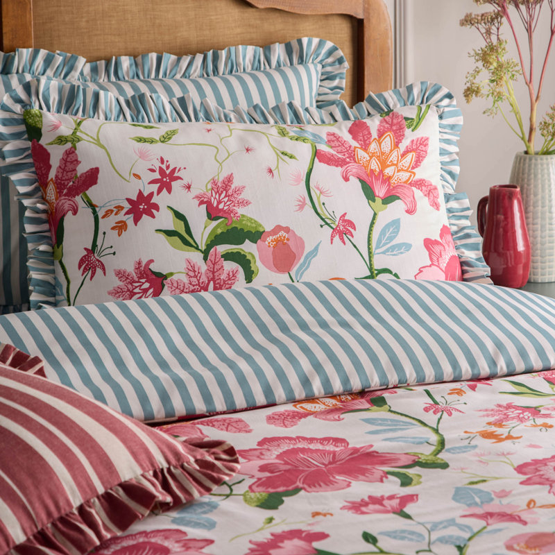 Claudia Cotton Blend Floral Duvet Cover Set with Pillowcases Included, Double Duvet Cover + 2 Standard Pillowcases