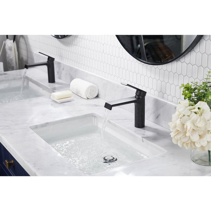 Single-handle Bathroom Faucet, Black