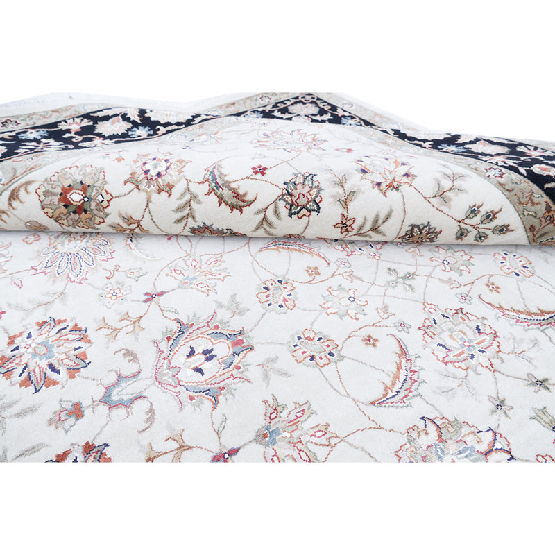 Hand Woven Wool Floral Area Rug, Rectangle 8' x 10'