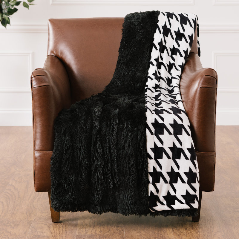 Jeté en flanelle Chansya Longfur Houndstooth, Noir