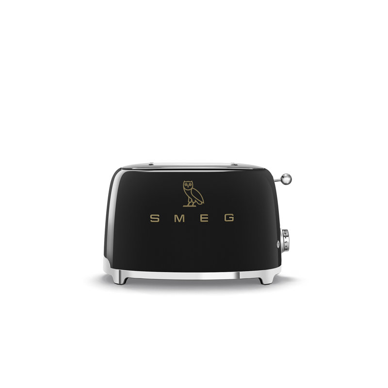 Smeg X Ovo, Noir, noir, noir, noir