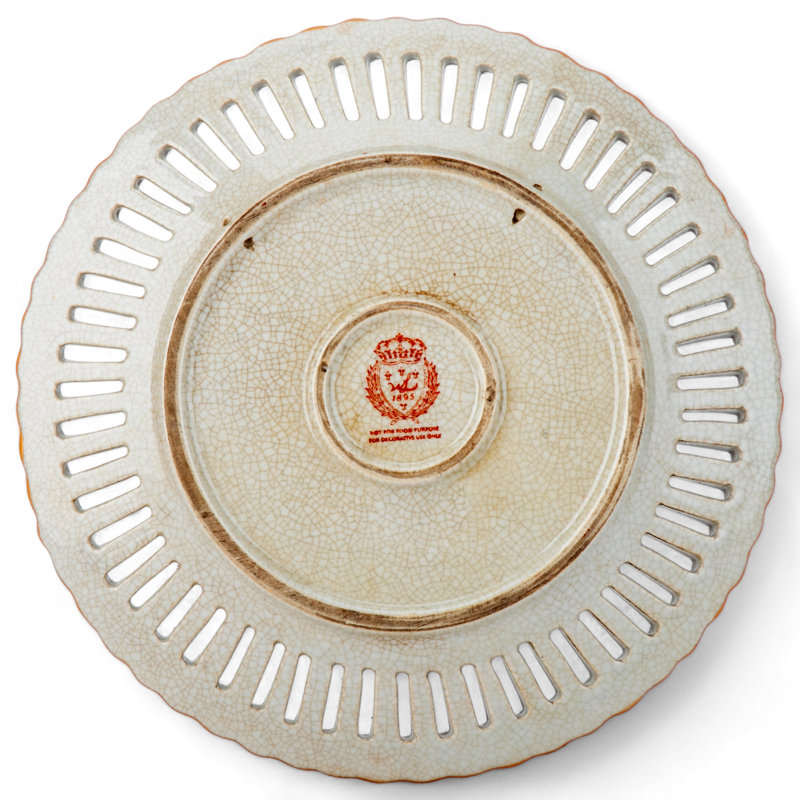 Plantation Flair Porcelain Decorative Plate
