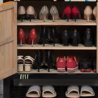 Classic Modern Painted Shoe Cabinet 12 Pair Solid Wood Shoe Storage Cabinet