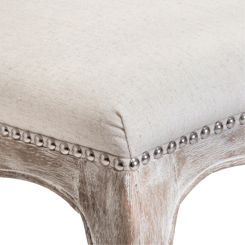 Luxueux ensemble de 2 chaises capitonnées à boutons, alliant confort et style contemporain avec pieds en bois patiné