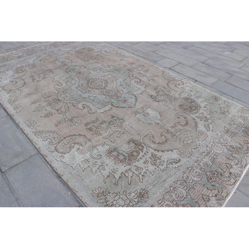 Tapis Oushak rétro de style turc Anatolian - laine tissée à la main dans un motif bohème vert