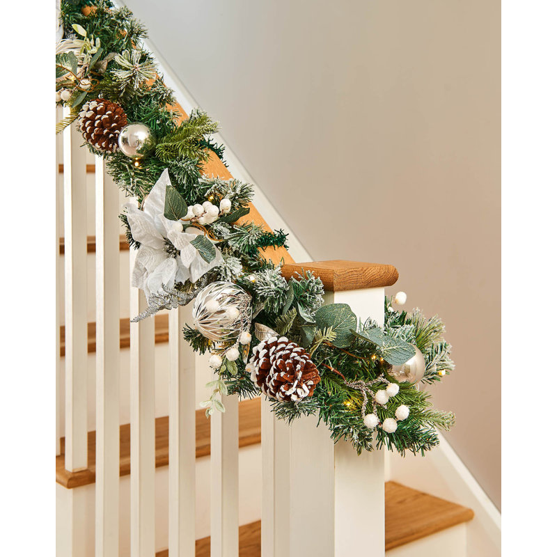 274.32cm Lighted Faux Garland with Lights