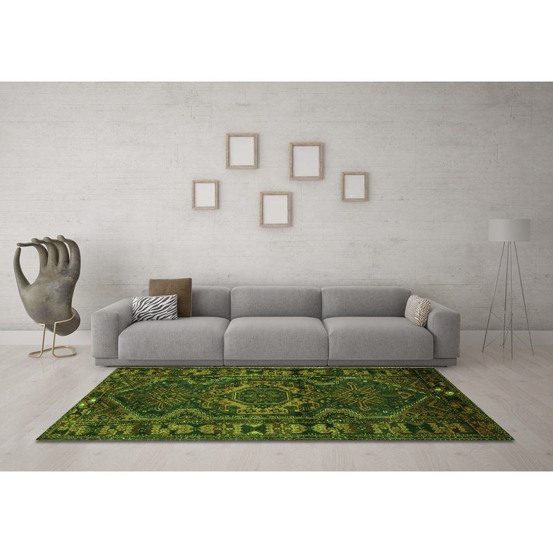 Performance Oriental Indoor Rug, Square 5'