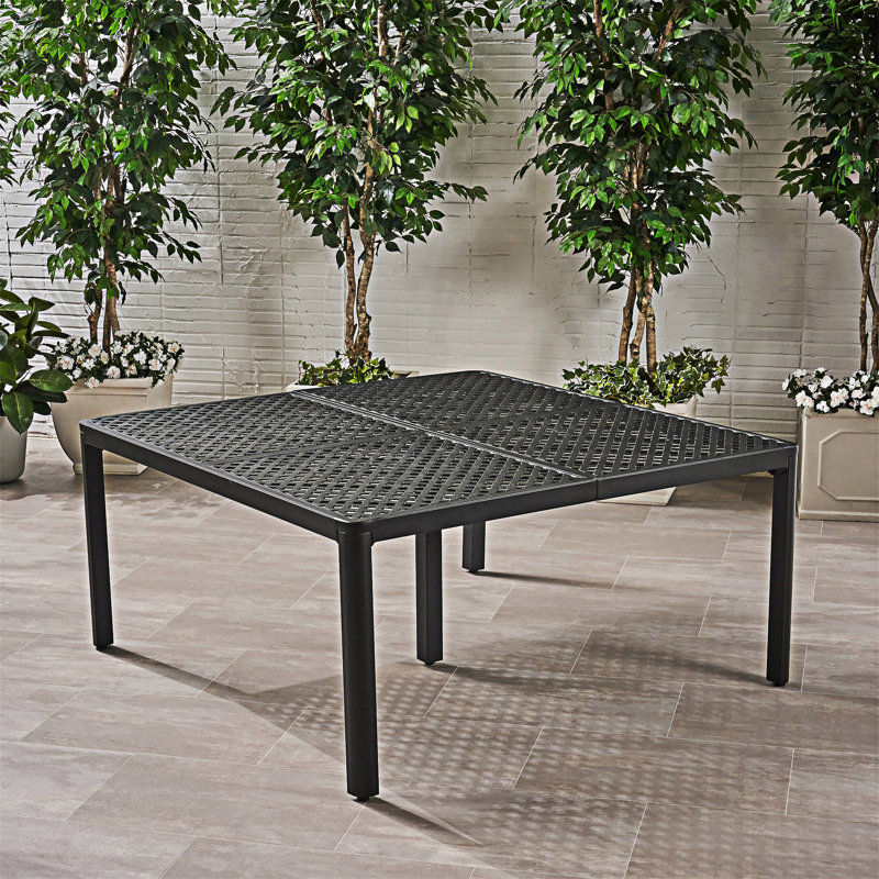 Table de salle à manger d'extérieur