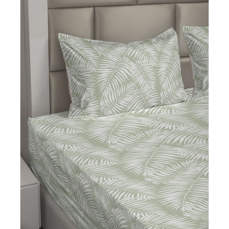 Microfiber Sheet Set, King Sheet Set with 2 Pillowcases, Pastel Green/White Floral