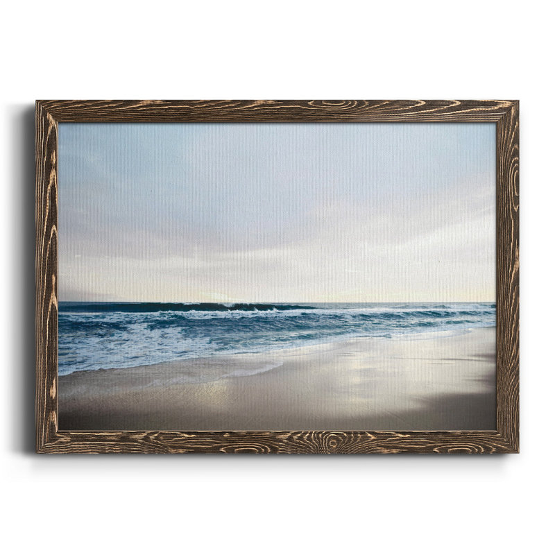 Shimmering Dawn - Peinture sur toile encadrée, Toile avec cadre en noyer, H 31 po x l 44 po x P 1 po