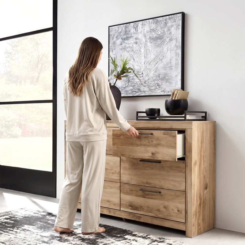 Homeira 58.7'' W 6 - Drawer Dresser