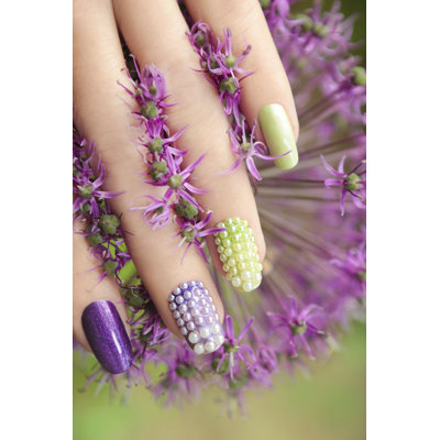 «Vallone Pearl Nail Design» par - Photographie sur toile tendue