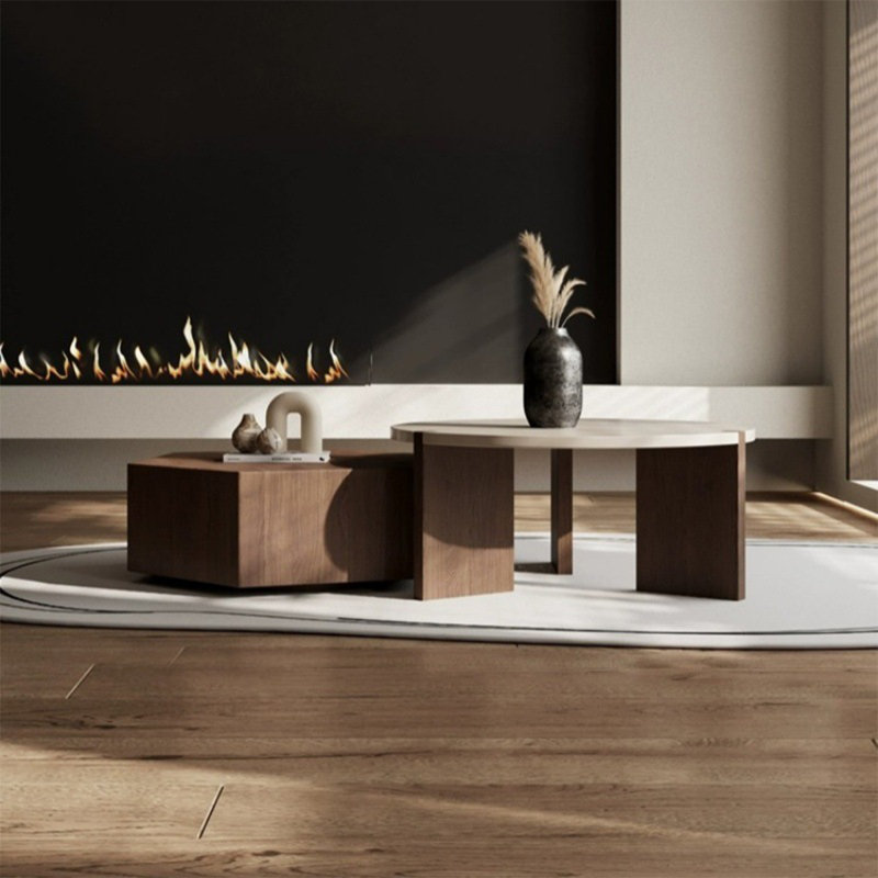 Ensemble de tables basses rondes gigognes en placage de bois brun