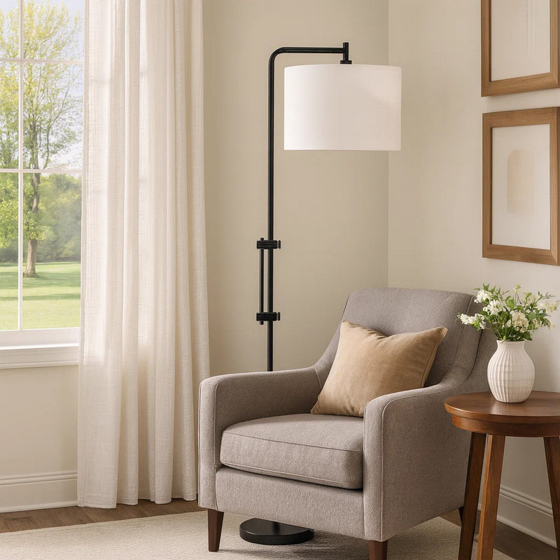 Lampe sur pied Polo, conception arquée, 64 po, structure en métal, abat-jour ivoire, Noir, noir, noir, noir