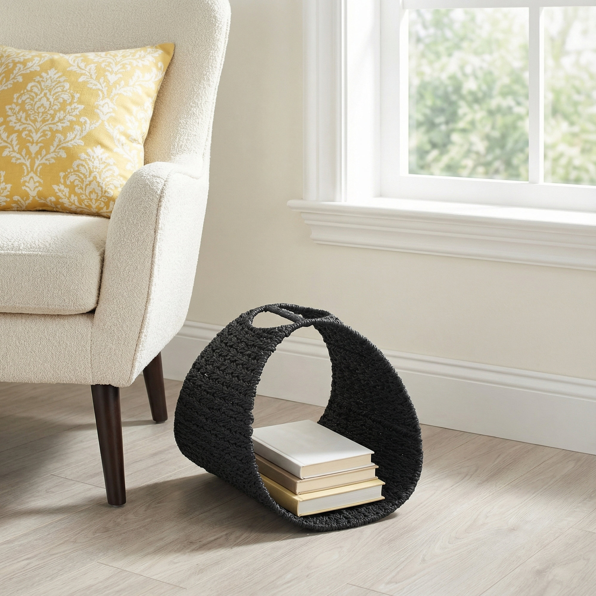Geraldina Magazine Rack, Black