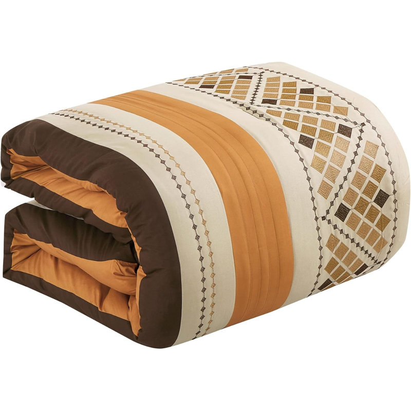 Polyester Geometric Shapes Comforter, Queen Comforter + 2 Queen Shams
