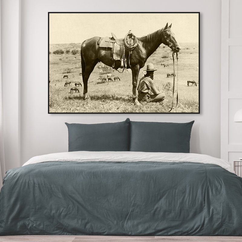 «Cowboy IV», photographie sur toile, Cadre noir, H 36 po x l 54 po x P 1,5 po