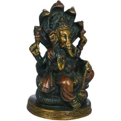 Figurines & Sculptures