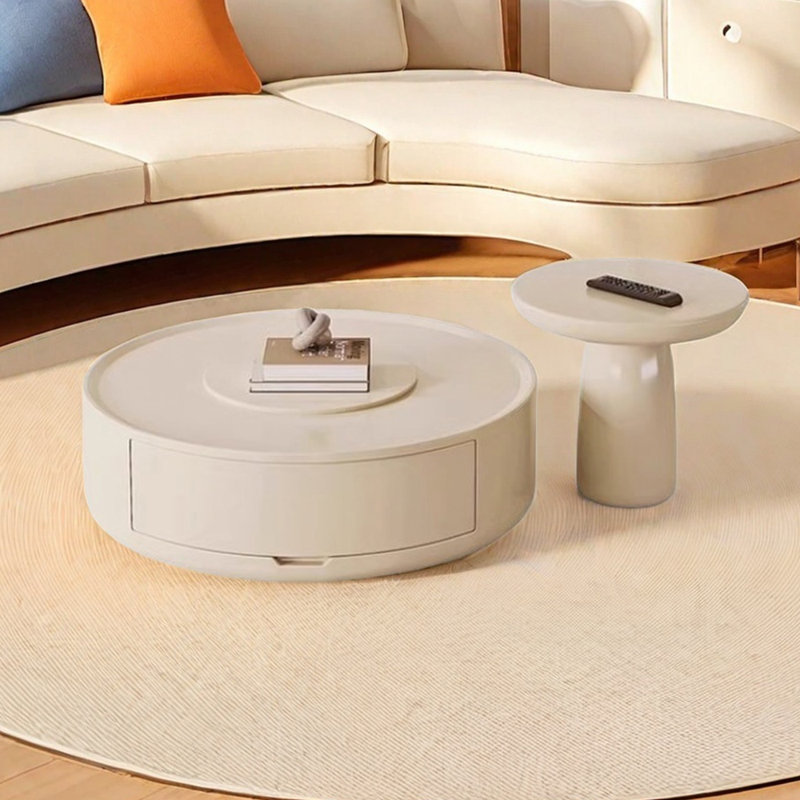Table basse simple de style crème