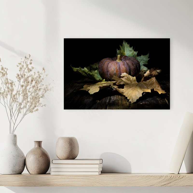 Affiche murale représentant un paysage d'automne rustique et vintage avec des citrouilles sombres et une citrouille.