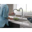 Robinet de cuisine à poignée simple Westchester avec accessoires-34405458