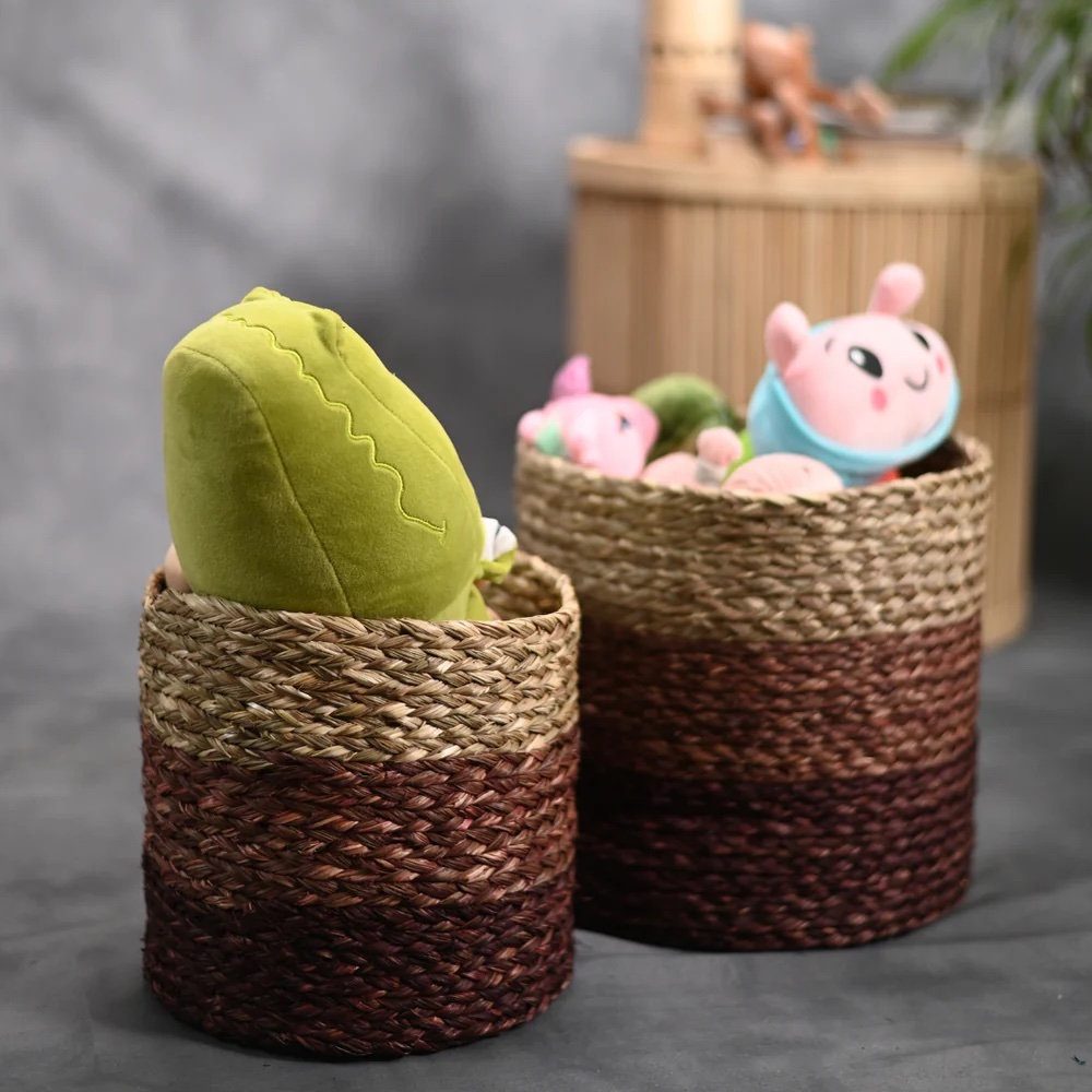 Handmade Seagrass Decorative Basket, 8"