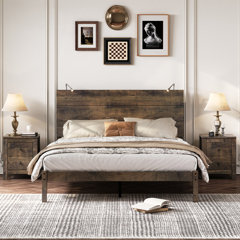 Ensemble de chambre à coucher 3 pièces, Grand lit, Noyer antique