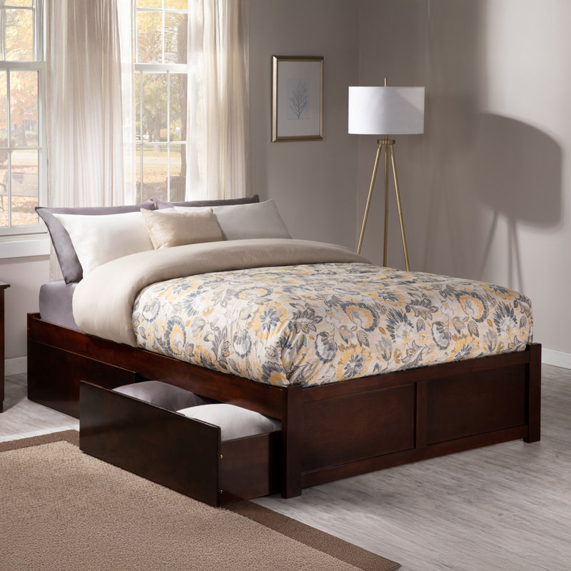 Lit plateforme de rangement avec pied de lit en bois massif et tiroirs sous le lit Concorde, Noyer, Lit double
