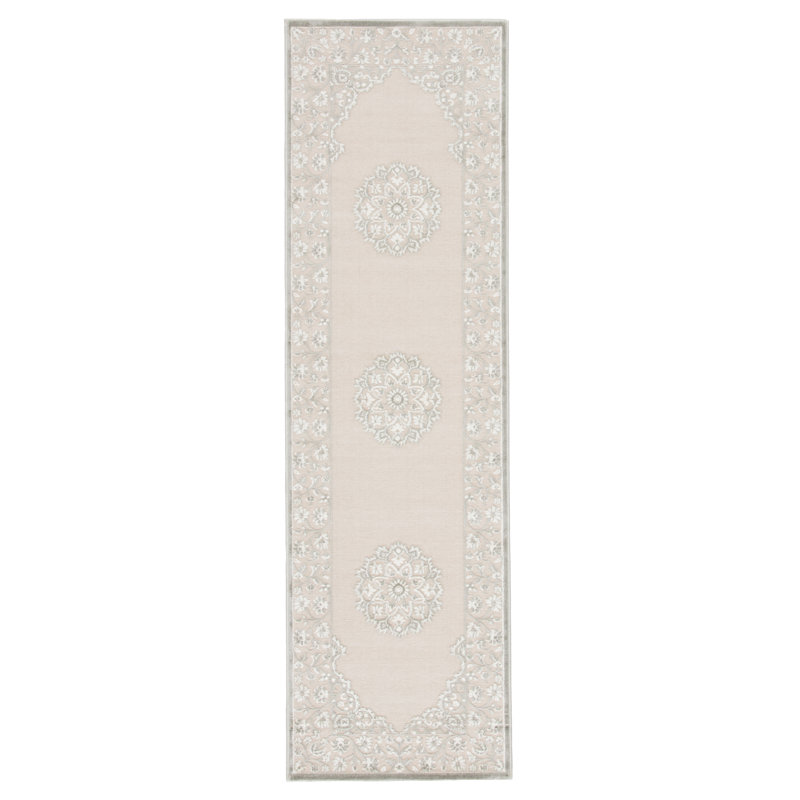 Amiyrah Oriental Indoor Rug, Runner 2'6" x 8'
