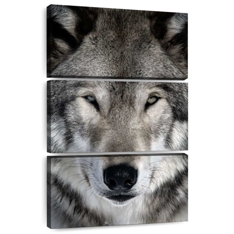 Brampt Gray Wolf Head, 32" H x 20" W