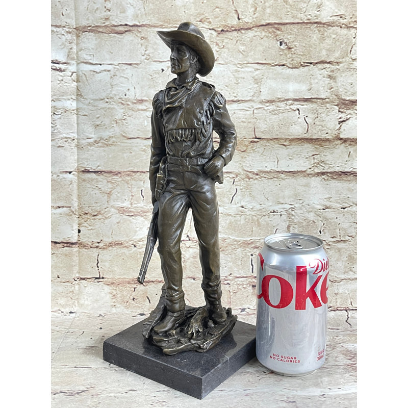 Figurines et sculptures