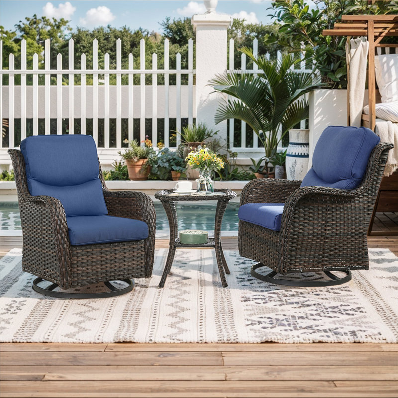 Chaises berçantes pivotantes d'extérieur en rotin avec coussins et table d'appoint Koba, Bleu, Brun
