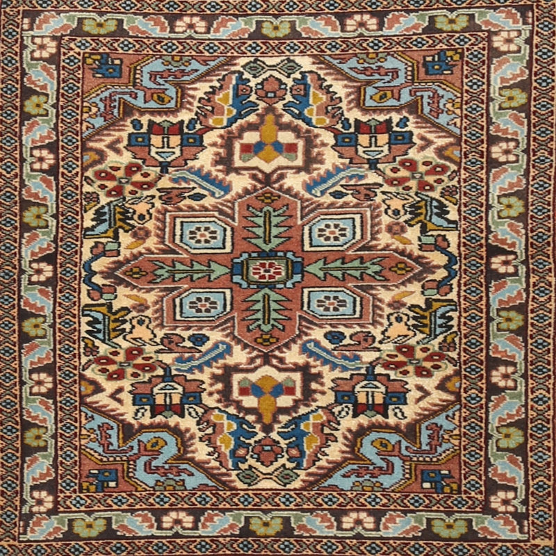 Tapis traditionnel mehroon/bleu/crème Tamins, Carré 6 pi