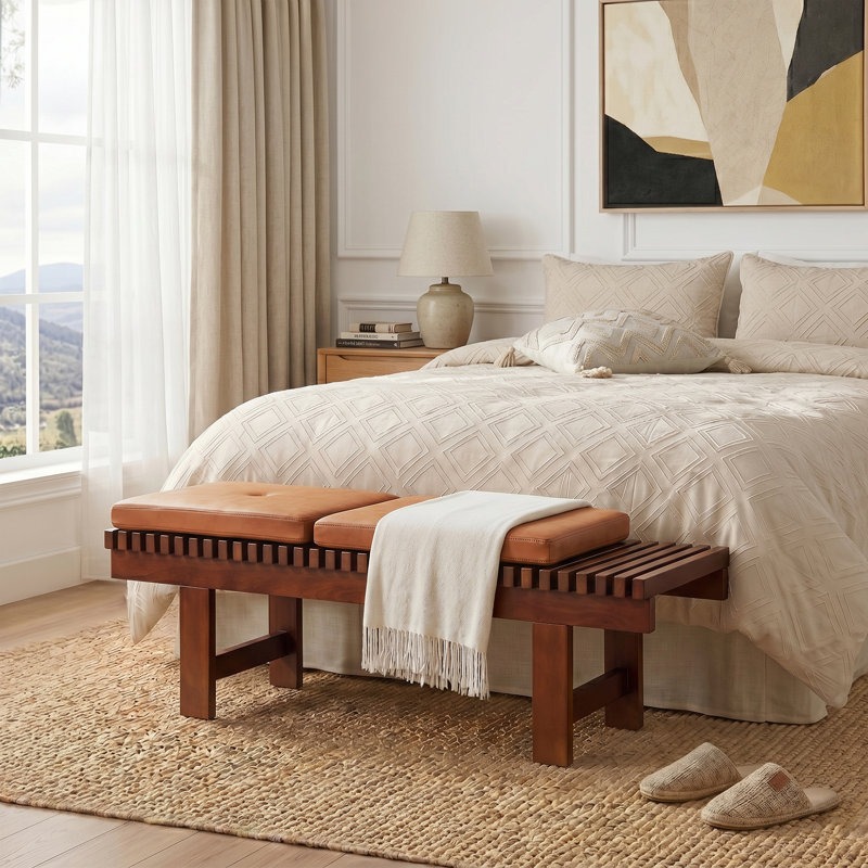 Banc en lattes de bois massif 59,5 po Aadi avec 2 coussins amovibles Aadi, Brun