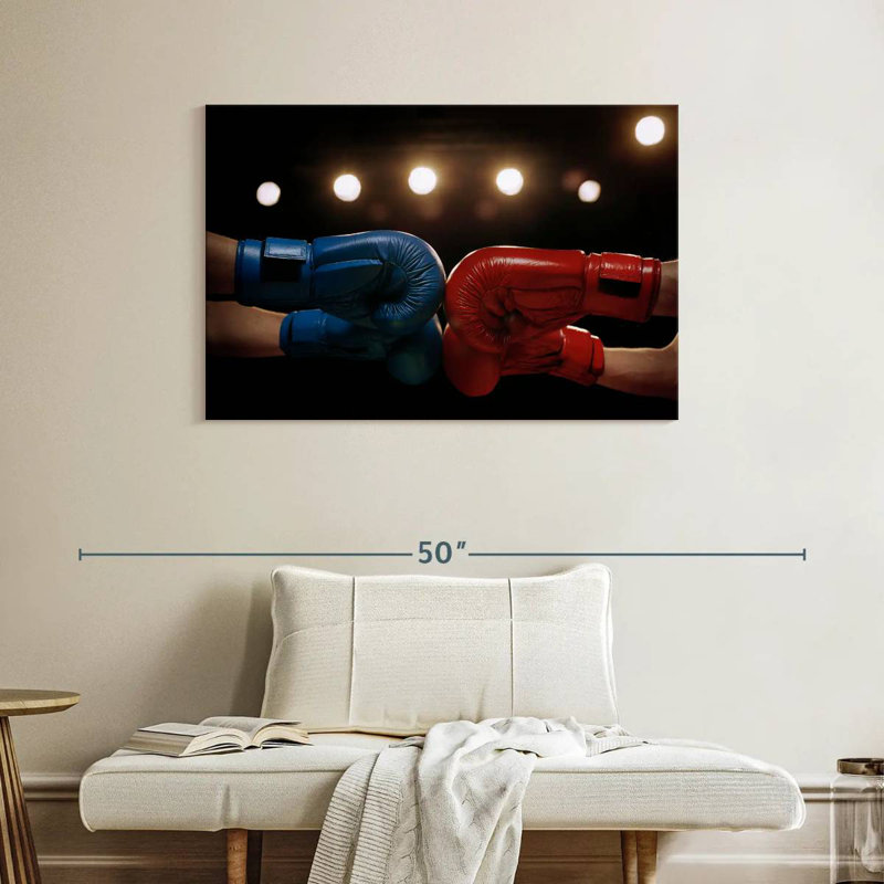 Boxers touching gloves Sireci, H 26 po x l 39 po