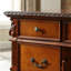 Bureau sculpté de style américain