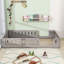 Lit plateforme simple en bois avec garde-corps-106712830