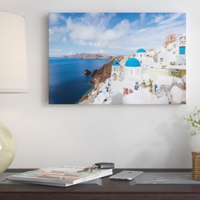 Iconic Blue Dome Ch Church, Oia, Santorini, Cyclades, Grèce par Matteo Colombo - reproduction d'art sur toile tendue