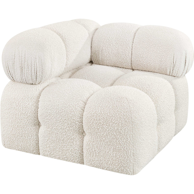 Ames 34 de large, Tissu crème bouclé