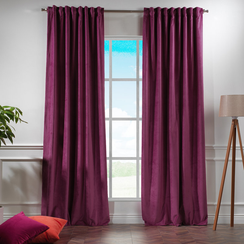 Decorative Double Panel in Matt, Extra Wide X Extra Long, L 52 po x L 84 po, 51 fuchsia