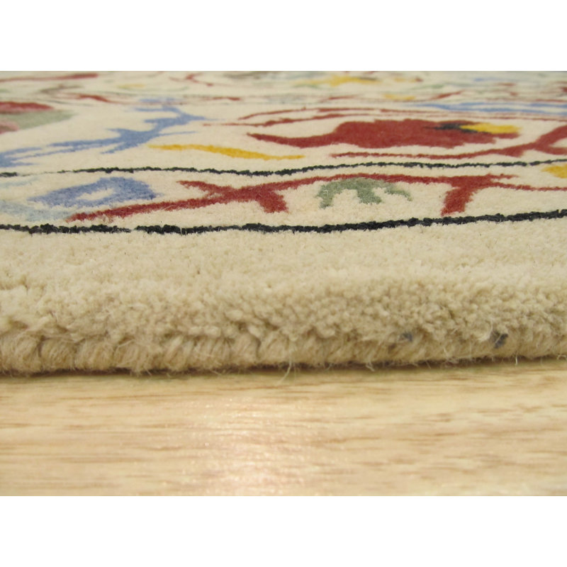 Hand Tufted Wool Floral Area Rug, 5' x 8'