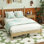 Lit plateforme en bois pleine grandeur avec tête de lit en forme de gourde, lit plateforme de style rétro avec support à lattes en bois, naturel